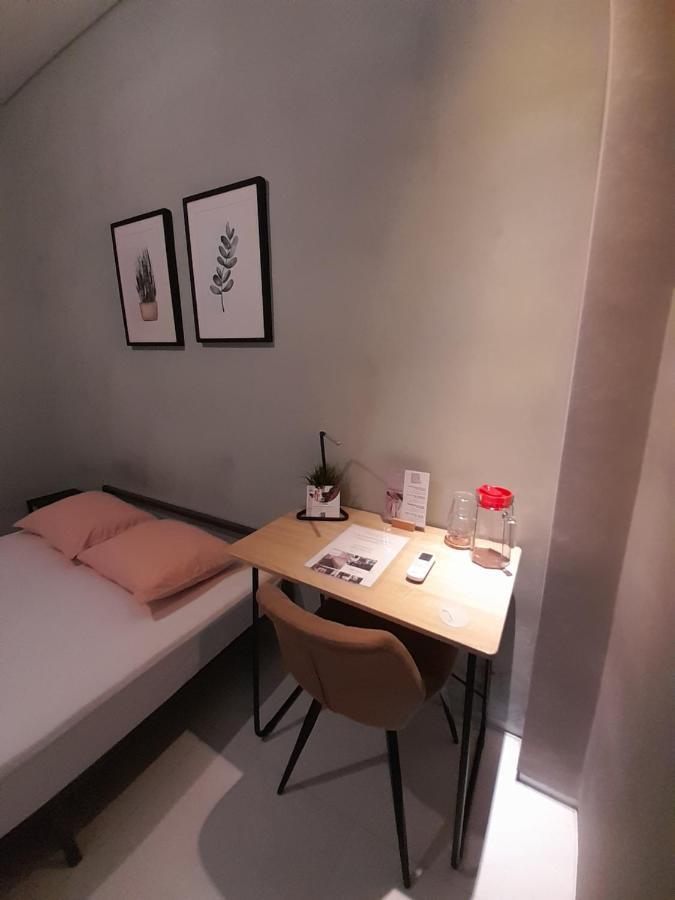 Sabi Guest House - Strategic Family -Married Couples Only- Hostel In Prawirotaman Yogyakarta Kültér fotó